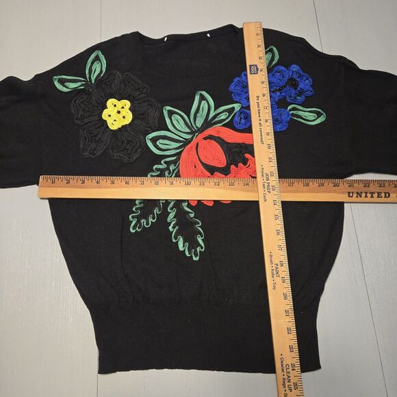 Vtg Escada Womans Sweater & Dress Combo Embroidered Sequin Flower Knit Size 44 - Picture 6 of 16